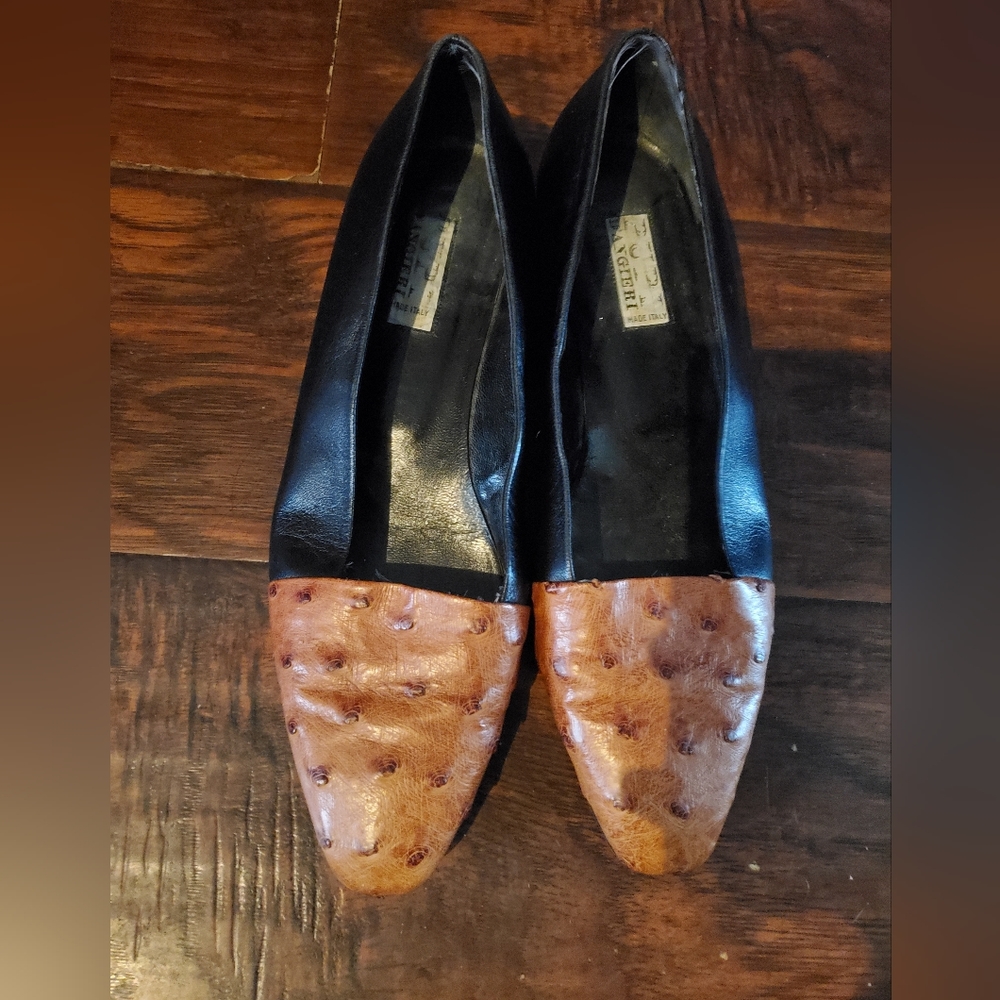 Black with brown flats